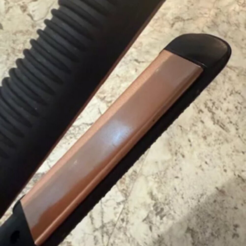 Ion Luxe Coconut Infused Ceramic Flat Iron 1 Inch with Cord - No Box - Picture 8 of 10